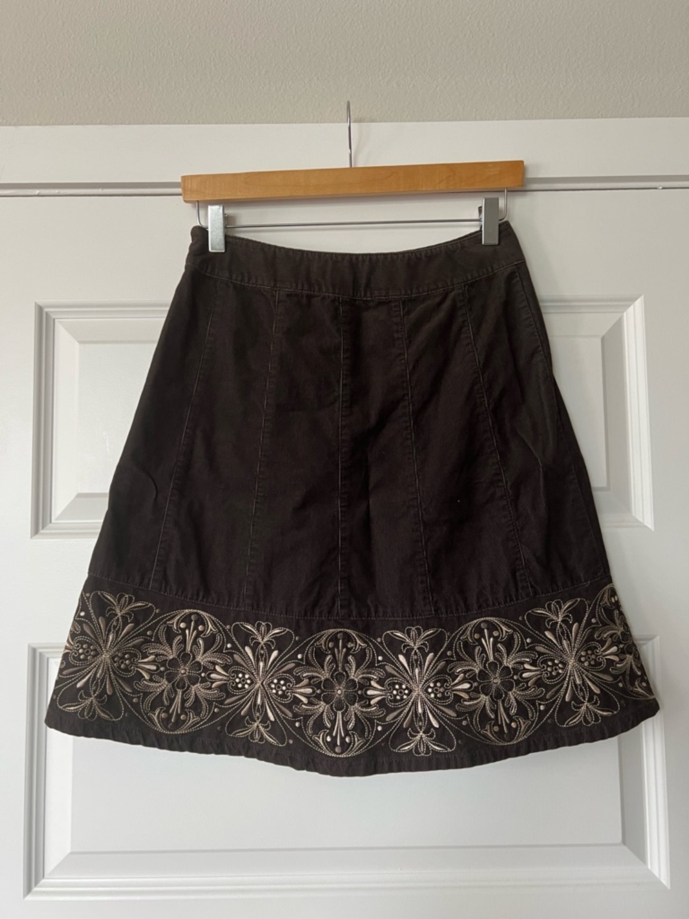 Ann Taylor Petites Corduroy Skirt 0P Brown Embroidered A-Line 100% Cotton - Picture 8 of 14